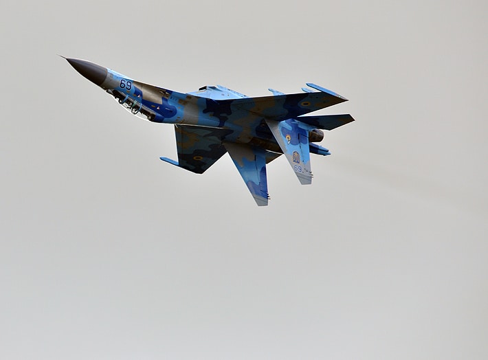  Su-27