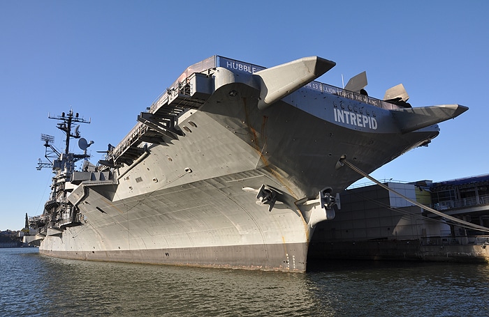 Lotniskowiec USS Interpid