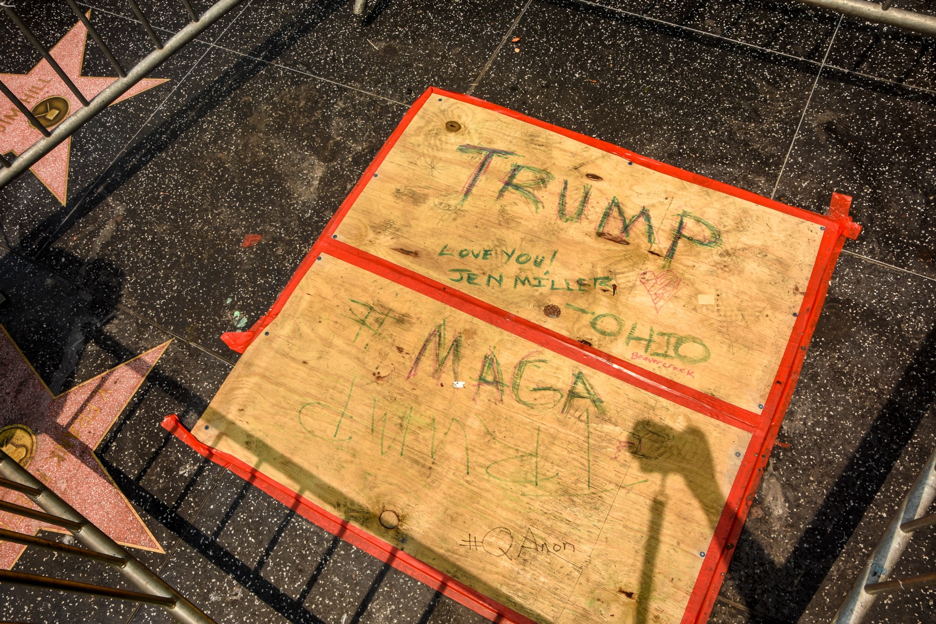 Zdemolowana gwiazda Donalda Trumpa