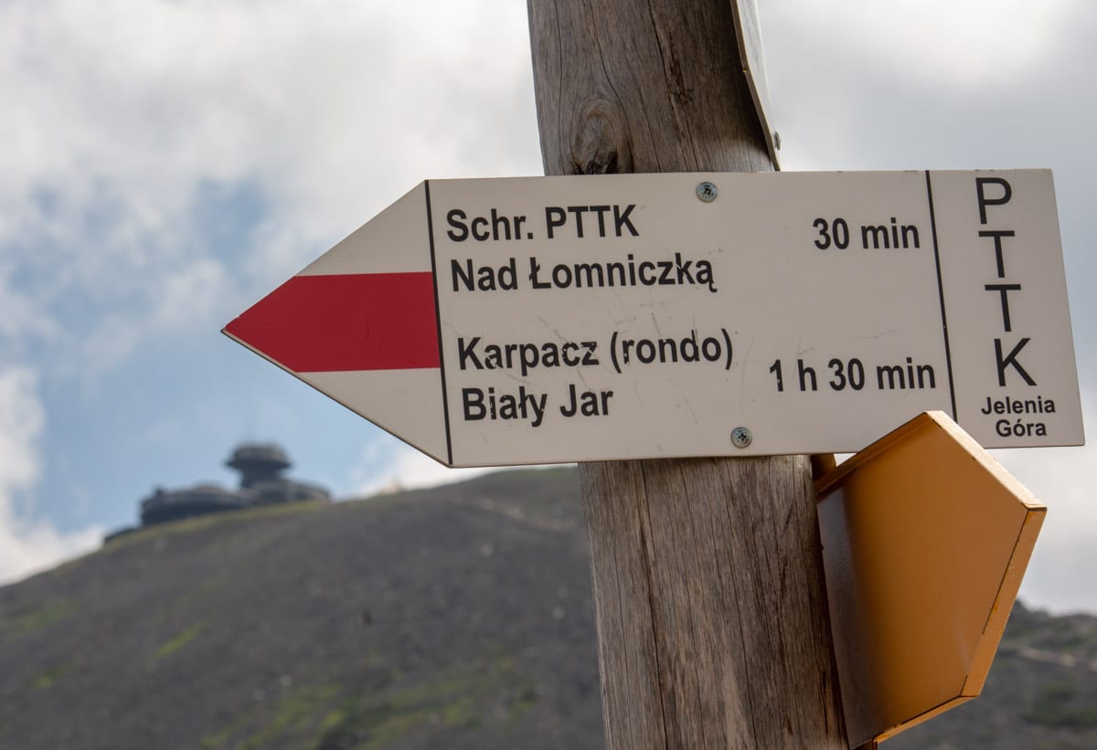 Czerwony szlak nad Łomniczką