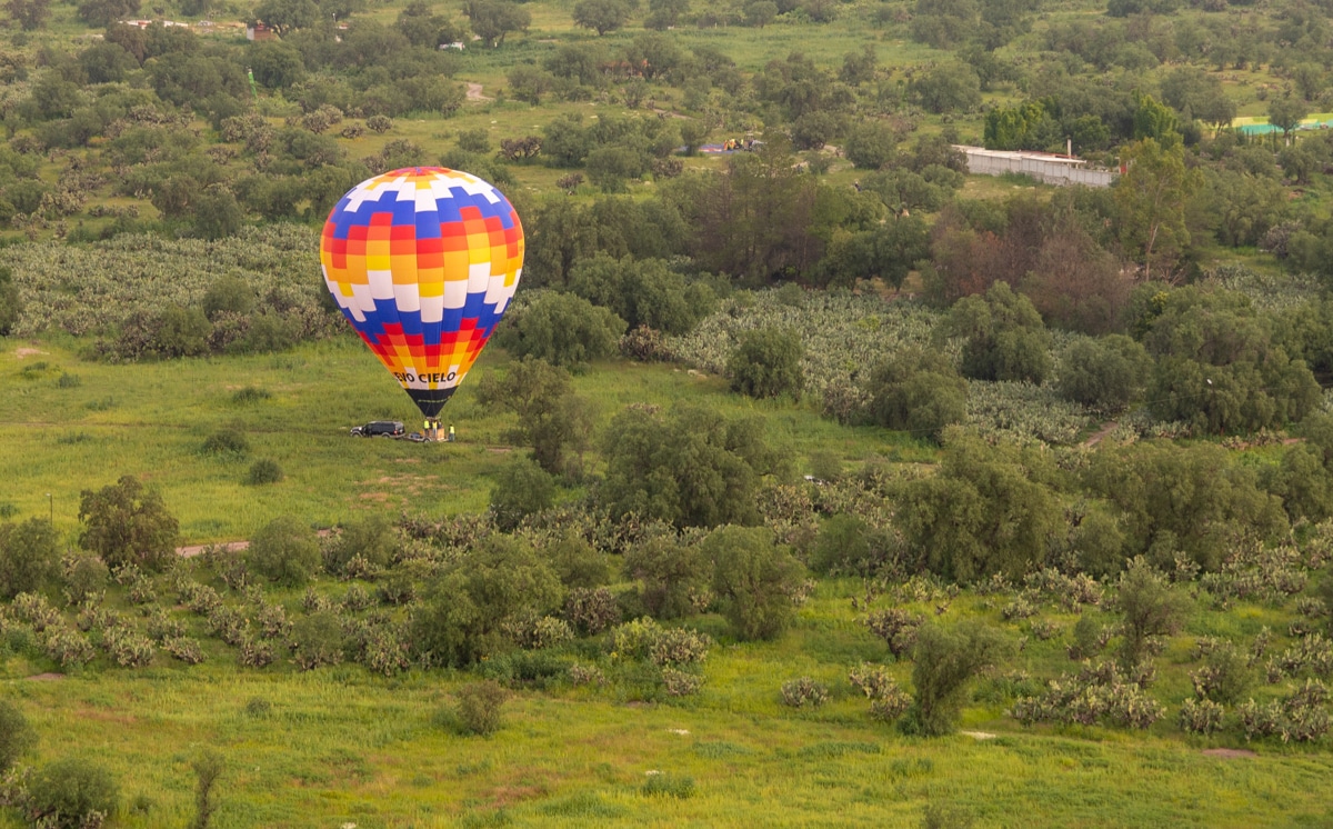 Balony nad Teotihuacán