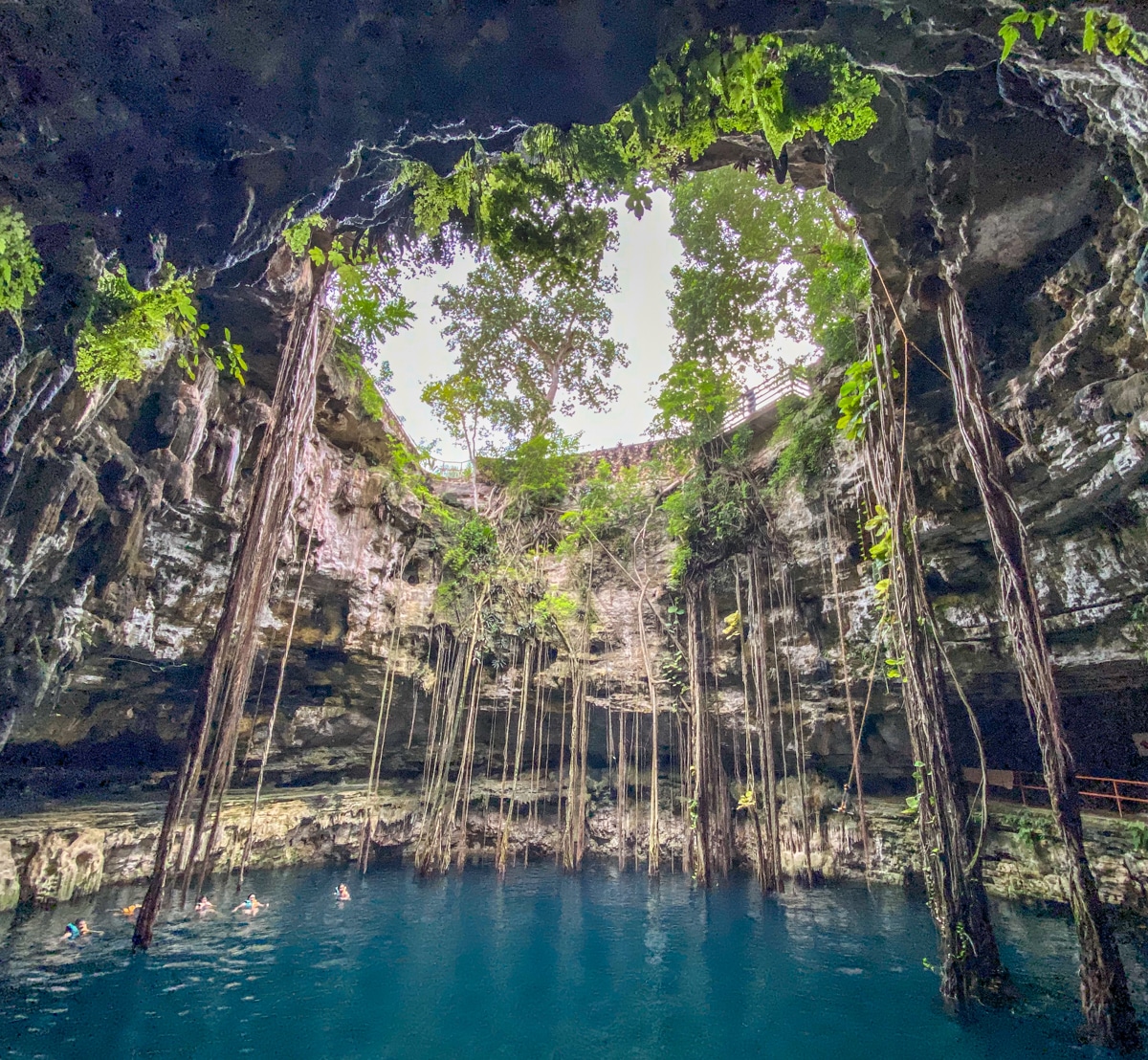 Cenote Oxmán
